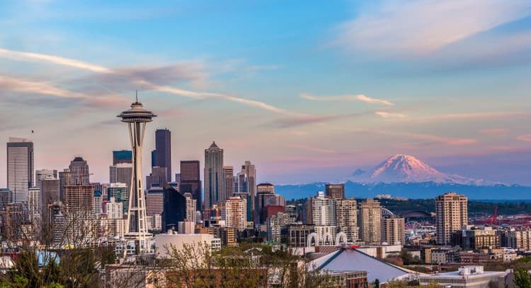 Seattle skyline with the Space Needle in view