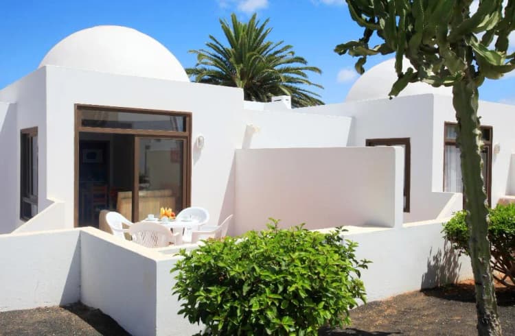 BUNGALOW CAPACITY 3 Room, H10 Suites Lanzarote Gardens, Lanzarote