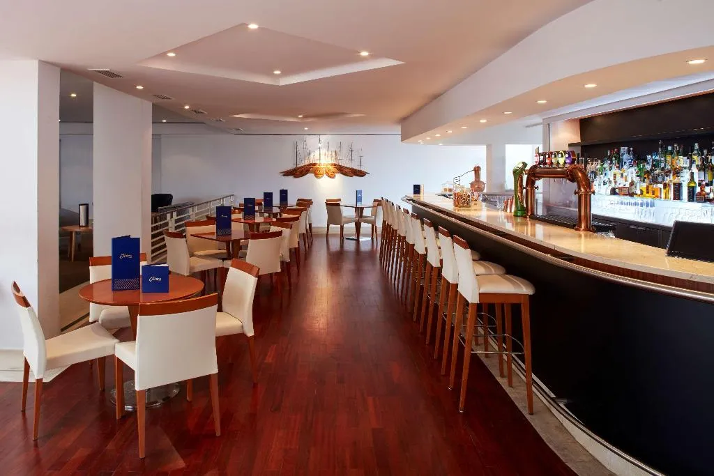 Bar, NH Lagos Algarve Resort, Algarve
