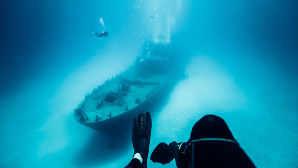 p31_diving_wreck_off_the_coast_of_malta_and_gozo_featuring_divers_feet