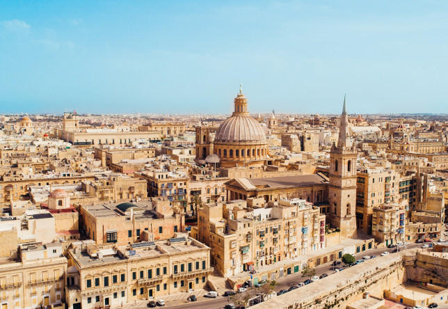 valetta_city_view_on_a_sunny_day