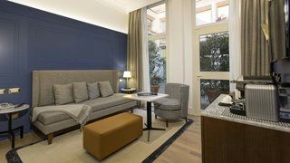 Gkk Exclusive Private Suite Rome Holidays To Italy - 