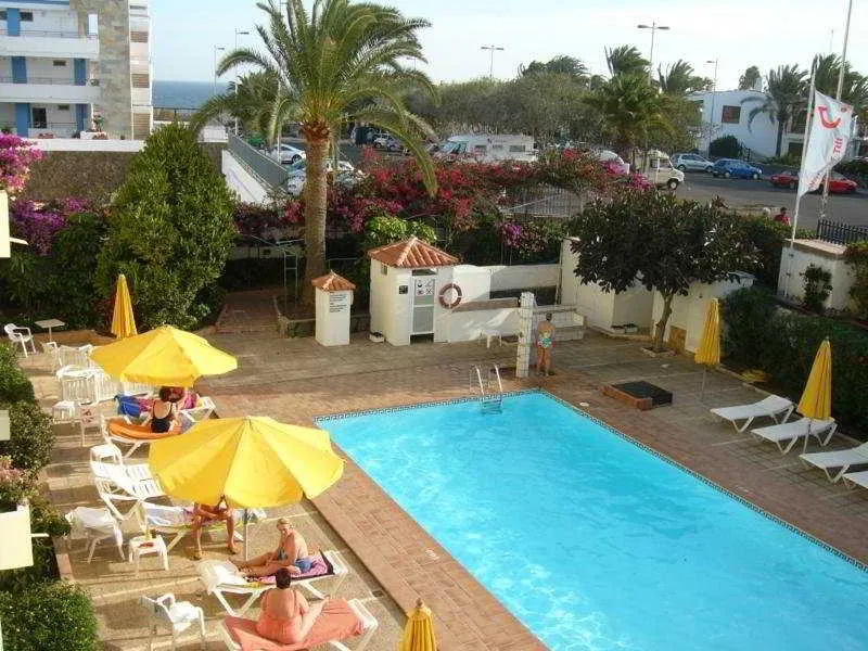 Apartamentos Strelitzias Gran Canaria | Holidays to Canary Islands |  Broadway Travel