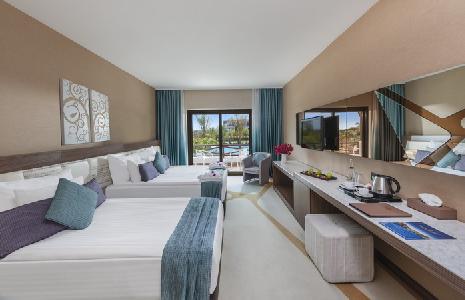Noah S Ark Deluxe Hotel And Spa Cyprus Holidays To Cyprus Broadway Travel