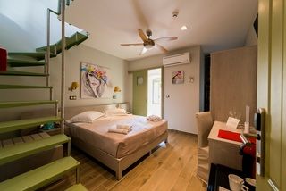Fiscardonna luxury suites greece