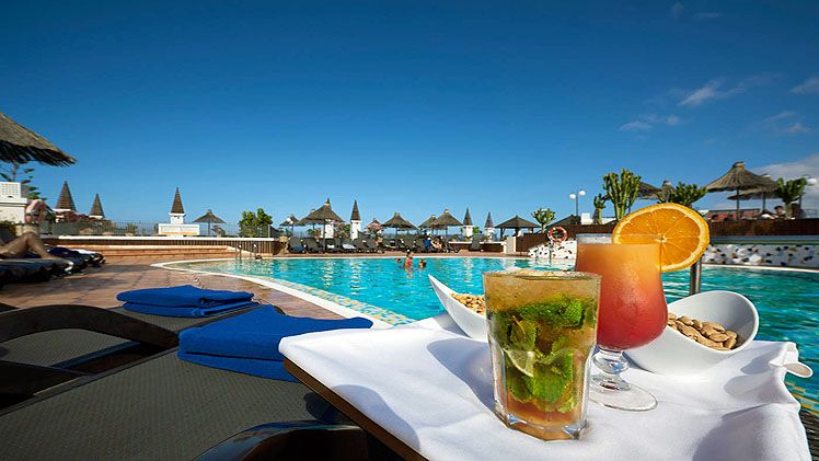 Flamingo Beach Mate Tenerife | Holidays to Canary Islands | Broadway Travel