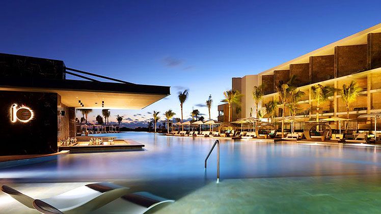 TRS Coral Hotel (Costa Mujeres) | 5* Adults Only | Broadway Travel